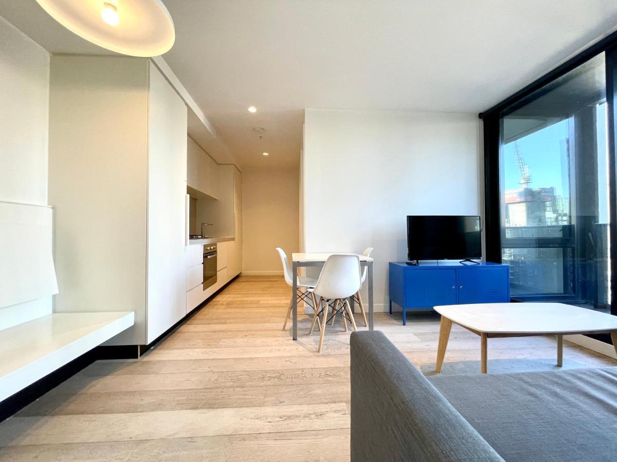 Readyset Apartments At Empire Melbourne City Exterior foto